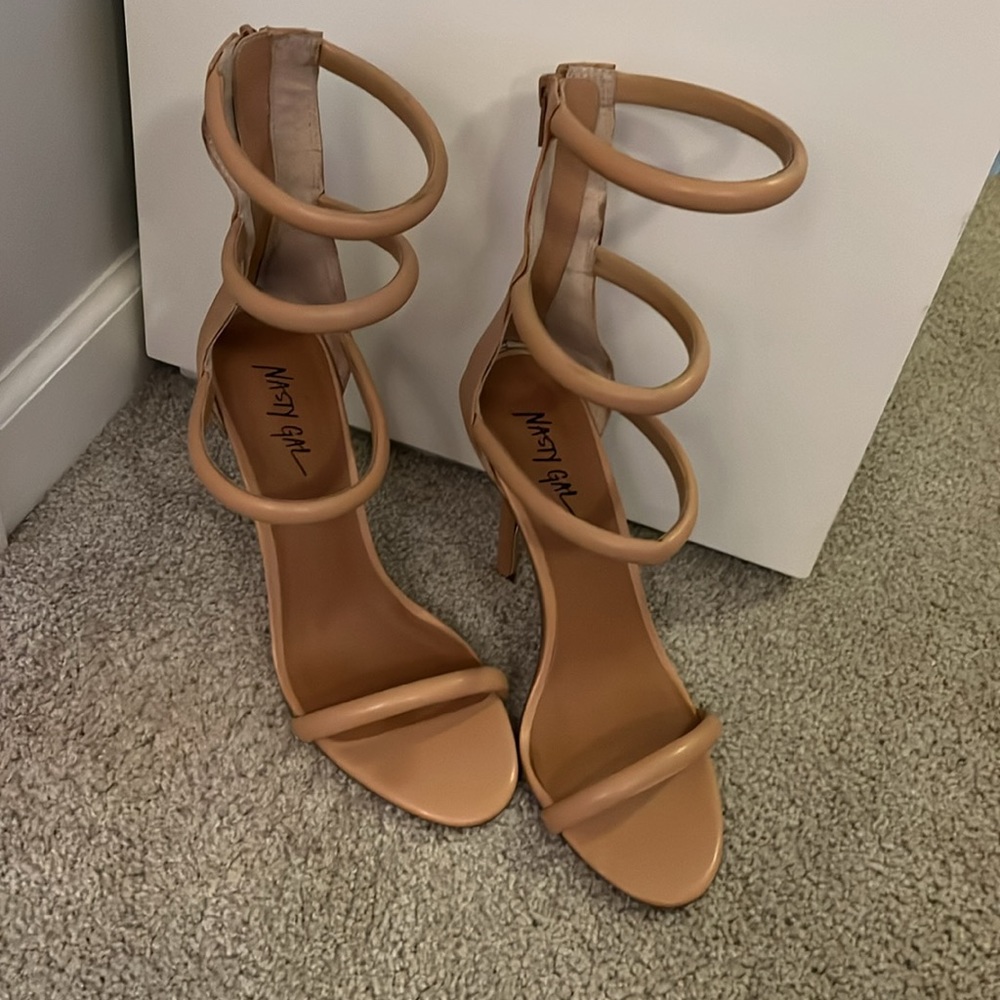 Nasty Gal - Nude Pumps Size 10 Zip Up